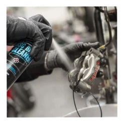 Muc-Off Disc Brake Cleaner 8 Muc-Off Disc Brake Cleaner -HJC || Dainese || Richa Verkoopwinkel muc off disc brake cleaner 3