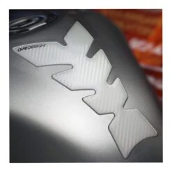 OneDesign Tank Pad Soft Touch Carbon -HJC || Dainese || Richa Verkoopwinkel onedesign tank pad soft touch carbon 3