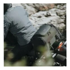 SW-Motech Tail Bag Ion M -HJC || Dainese || Richa Verkoopwinkel sw motech tail bag ion m 2