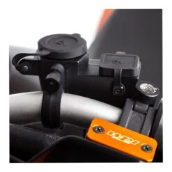 Ultimate Addons Handlebar Charger 12V + Dual USB Charger -HJC || Dainese || Richa Verkoopwinkel ultimate addons handlebar charger 12v dual usb cha 3